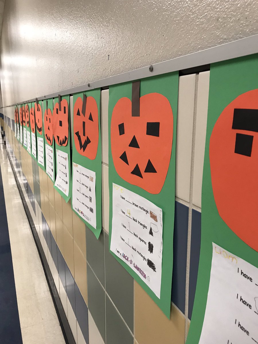 AckelsEmma's tweet photo. Children make celebrating pumpkin week the most fun! #experienceSLE  #earlychildhoodGCISD https://t.co/E7R5ZX9WzU