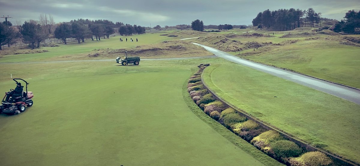 Hillside_Greens's tweet photo. The wettest week we can remember in a long time takes us to within touching distance of 200mm of rain for the month. Lots of staff taking some well deserved Covid holidays while the reduced team have worked wonders to keep the course open for members and guests @Hillside_GC https://t.co/PwHCb0diDO