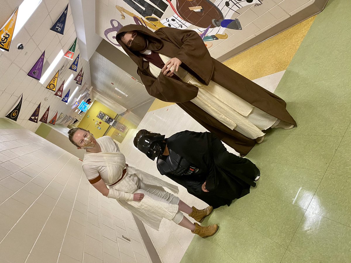 Westlawn Middle School tweet media