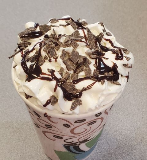 sweetFrogSoBend's tweet photo. sweetFrog SB is re-introducing our Gourmet Hot Chocolate!  Also, new this fall...K-cup coffee with the option of flavored syrups!  Come in and warm up with a cup to go with your froyo creation!! ☕🐸❤️  #sweetfrogsb #sweetdrinks #coffee #hotchocolate https://t.co/OWwh7sXQgK