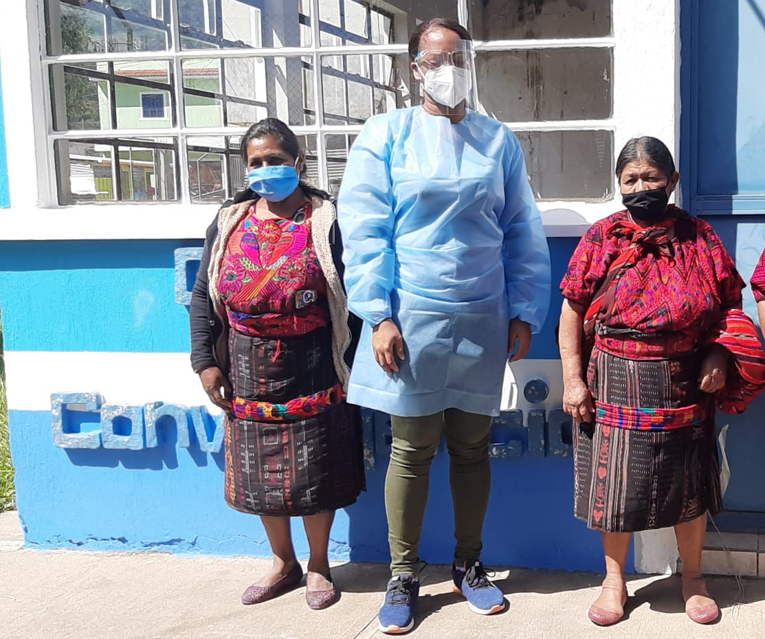 [...Nuestra misión es crear una doctrina con relación a la salud humana , demostrar con ejemplos de todo lo que puede hacerse por el bien del ser humano de los más necesitados, que es lo más sensible para cualquier persona en el mundo...]Somos esclavos de nuestra profesión. #Cuba