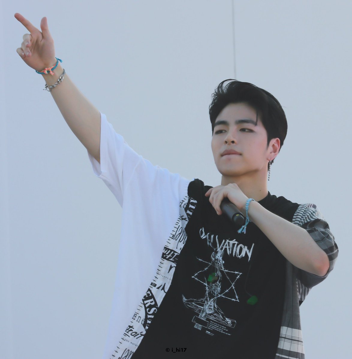 Maiah4D's tweet photo. Like if you have a crush on 20180804 Junhoe even though he's not your bias https://t.co/EgJ9T5YlG3