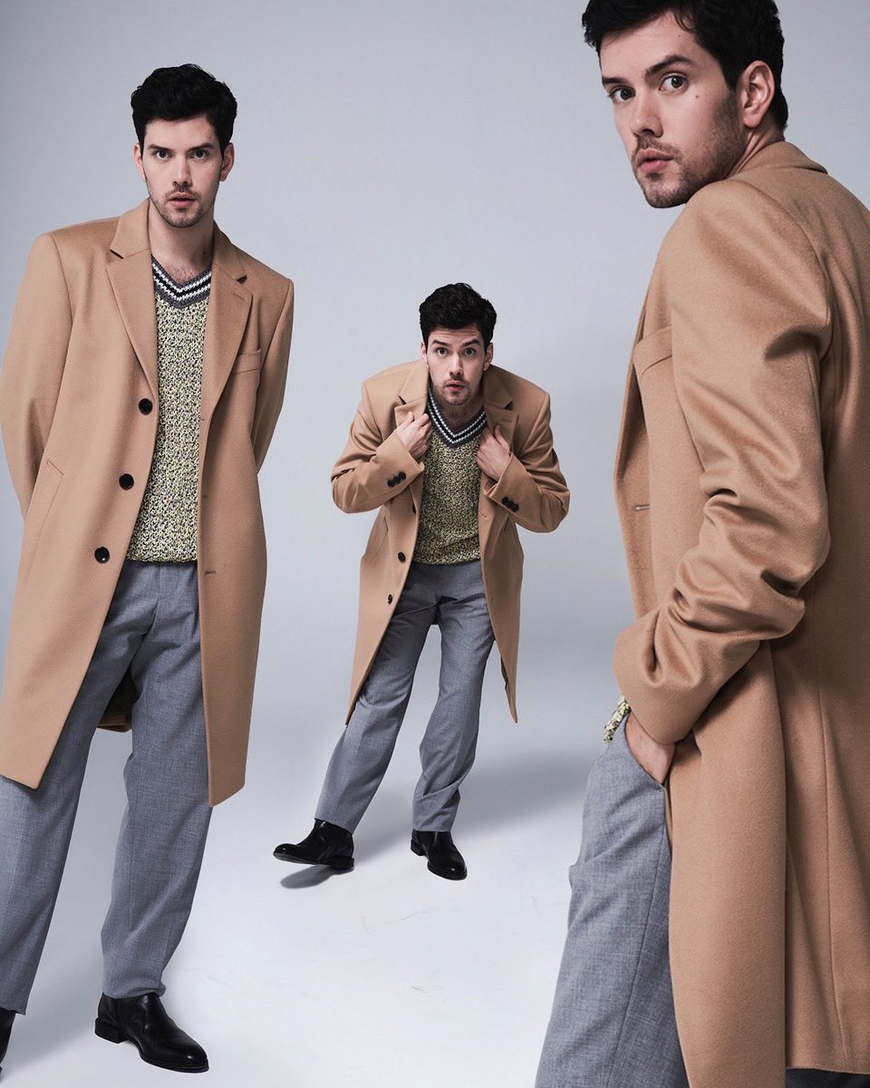 gabriel_gontijo's tweet photo. Feliz em ter feito parte desse projeto lindão da @HUGOBOSS com a @GQBrasil 🖤 
#BOSSGenerations https://t.co/Ttu0jjmHQN