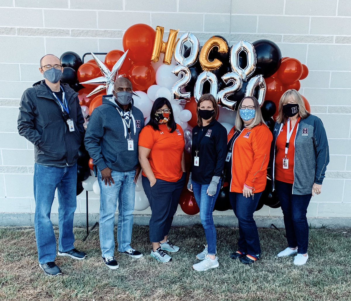 Make sure you get a pic with our backdrop down by the student entrance! Tag us! This is for all students, remote and in person, AND staff!!!!
