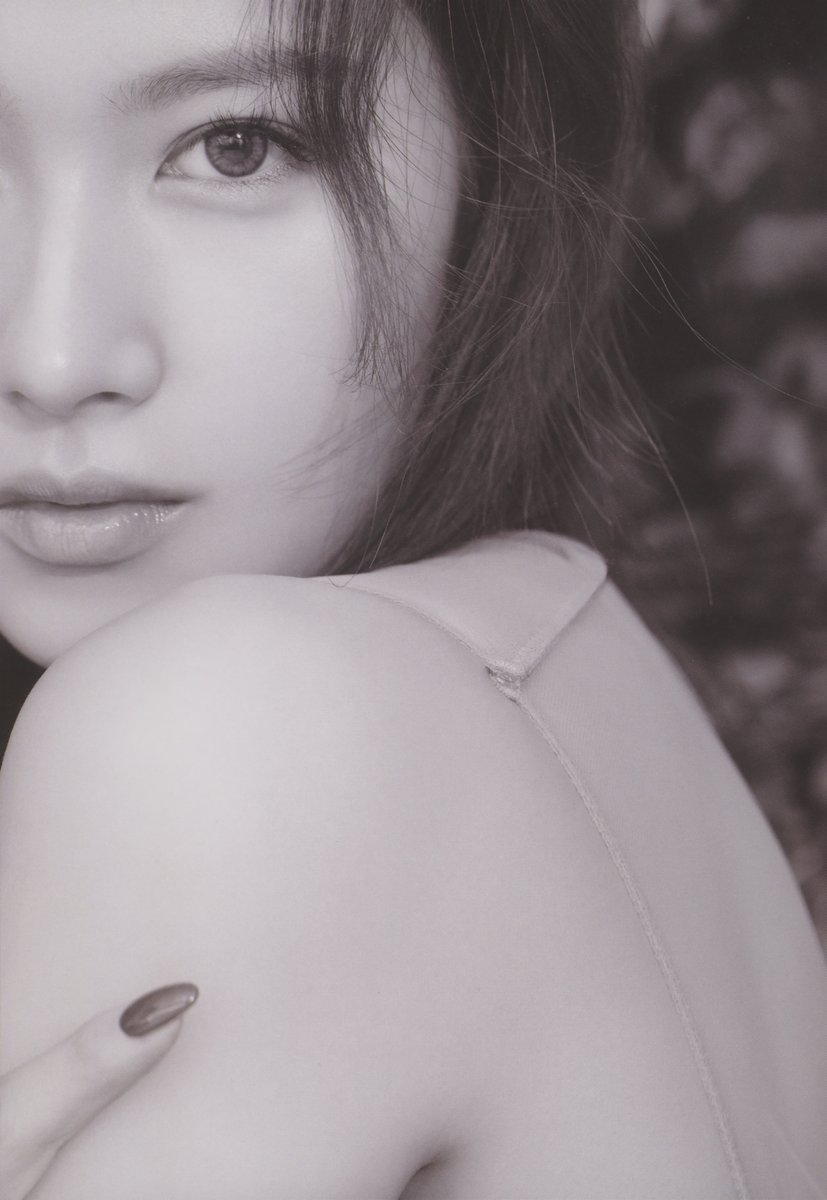 njmsjmdct2's tweet image. [SCAN] TWICE 2nd full album Eyes wide open Photobook (ver. Story)

Sana
(page 20, 21, 22, 62)

#사나 #サナ #SANA