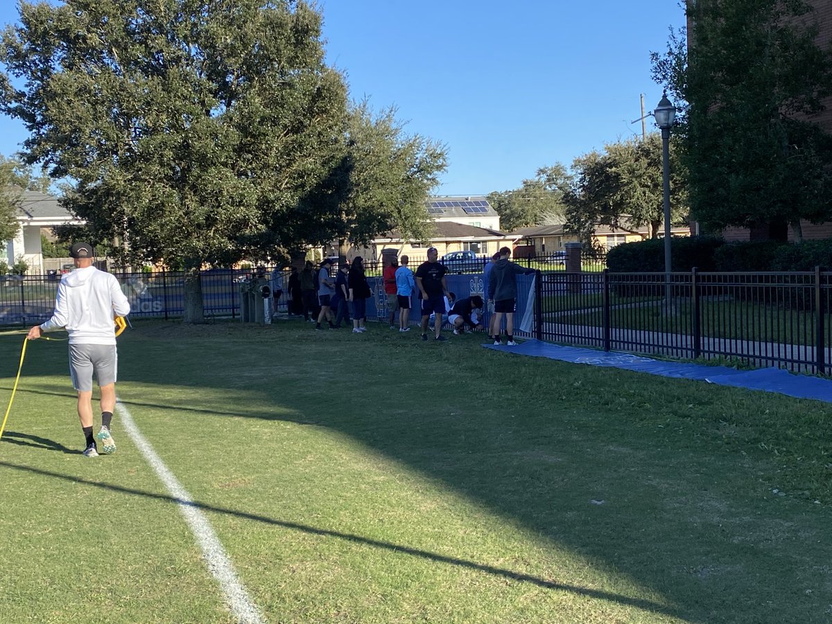 HolyCrossFC's tweet photo. Zeta couldnβt stop our field crew getting ready for the season. #TLC #wrapped #cut #lined #sofreshandclean βοΈβοΈβοΈ #GTWFF https://t.co/lpczIb9J5H