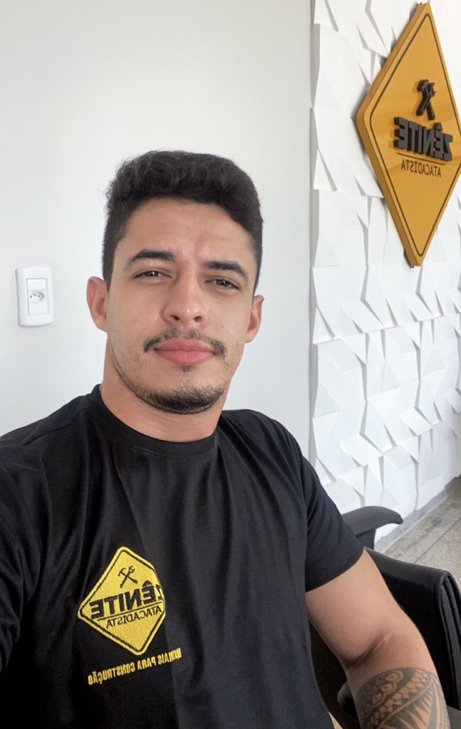 Então o tão esperado chegou, Zênite abre as portas pra lhe atender e assim construí o seu tão desejado sonho de ter sua casa própria pegando menos!
Com materiais de qualidade.