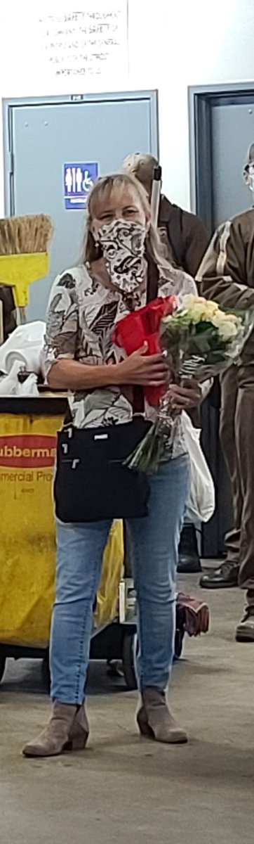 JoannaEsquivel8's tweet photo. Terrier Garcia
#HappyRetirement #33yearsofservice
@ExperienceUPS @HR_Christine @EspeCarrasco1 @jrindafernshaw @JonJbierly @MorabitoKeith @hrbobbyups @dbencalades @UPSNoelMassie @benjaminmrogers @CuceTom https://t.co/MsE1m4OcIB