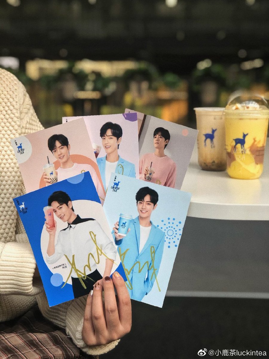 FranceXiaoZhan's tweet photo. [Weibo] 30.10.20

Mise à jour du compte de la marque #LuckinTea avec un aperçu des photos dédicacées par #XiaoZhan gagnable lors du prochain événement de la marque.

Lien : 小鹿茶luckintea https://t.co/zocDcP2Yao