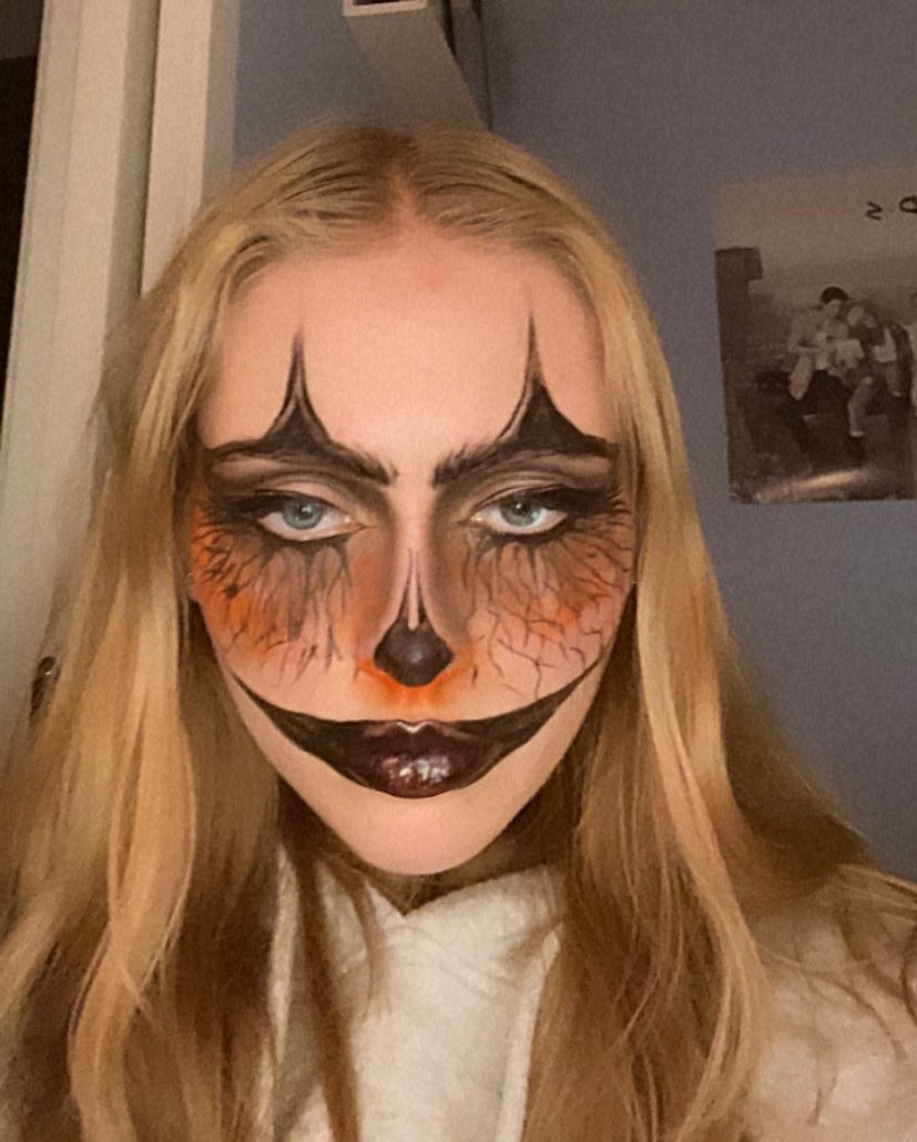 hrts4tyler's tweet image. Another one ✌️❤️ #LPShowact3 #LPCostumeComp #LPMakeUpComp #LiamPayne 
@LiamPayne