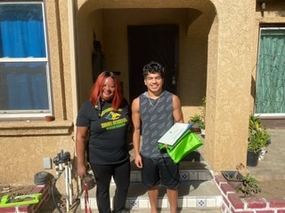 <a href="/RooseveltHS/">Roosevelt HS</a> Delivering books so every student can read 30 minutes a day! <a href="/CiplFresno/">CIPL Fresno Unified</a> @CIPLCastillo