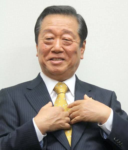 HYIPSouther's tweet photo. 顔の話。

人間若い内はそうでもないけど歳取ると今まで生きてきたすべてが顔に出るんだよね。

詐欺師、ヤクザ、薬中、政治家。

みんなこれまで生きてきた道のり全てが顔に出ている。 https://t.co/FGkyf8RQwj