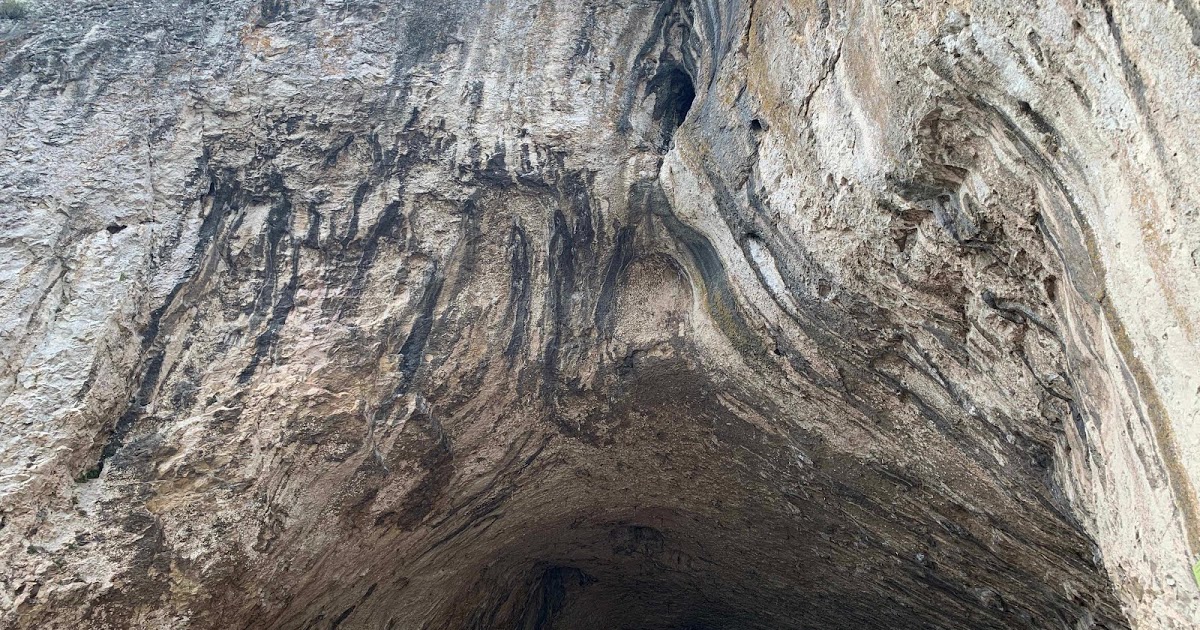 Entre Roquemaure, Montfaucon et Saint Geniès 4 #Gard https://t.co/xKpv2WZHWe https://t.co/xFUGGoa5Aw