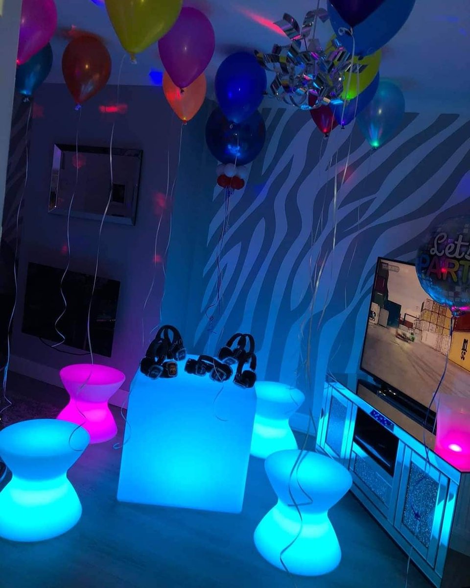 EventsLed's tweet photo. Silent disco set up 🤩🎧🎉 https://t.co/cxGJrHe3nB