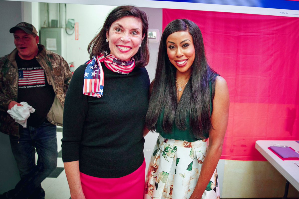 kimKBaltimore's tweet photo. Thank you @WomenforTrump &amp; York County Republicans! Pennsylvania is Trump country &amp; many that work in Maryland’s Congressional 7 live in York. We would love to have more York residents visit the greater Baltimore area more often. 

https://t.co/sDJbWLtWbr https://t.co/UoKEZZBH12