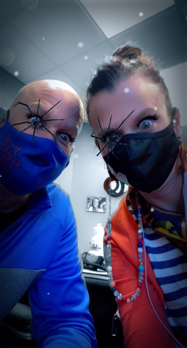 BRMillerMiddle's tweet photo. Happy Halloween! We’ve been told we are spending too much time on the web, but we just want to keep you connected! #mms #rightnow https://t.co/H1JYluO25L