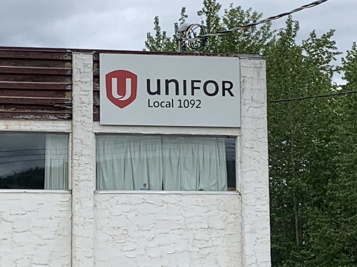 macbride_andrea's tweet photo. Today is the last day for our mill. @PaperExcellence do the right thing for our members! @jjhorgan, now that you are back as Premier, make sure our members are treated fairly. #forestry #bcndp #unifor #bcpoli #mackenziematters https://t.co/9je0qezhp0