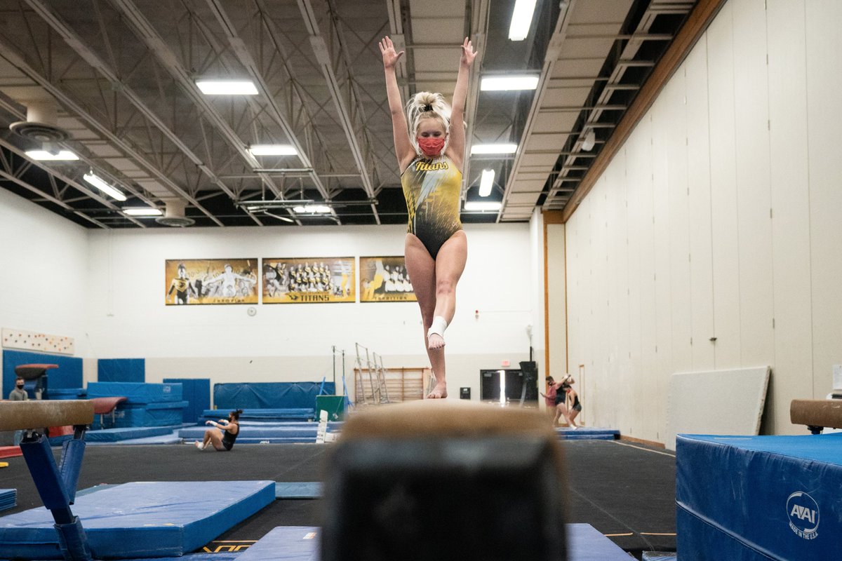 UW-Oshkosh Athletics tweet media