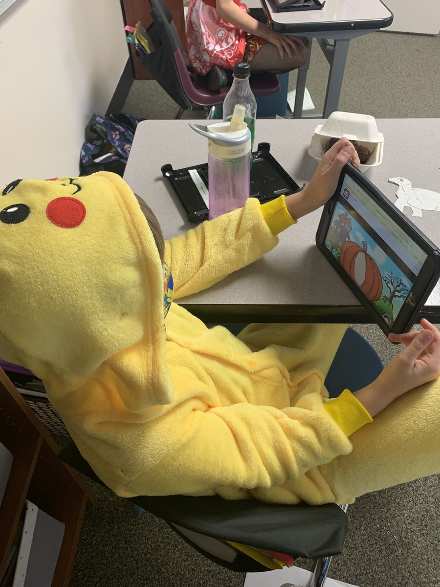 Ms. Holt tweet media