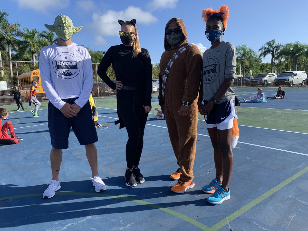 A lot fun in Lower School PE today. “Thriller” dance videos coming soon! <a href="/gulliverprep_/">Gulliver Preparatory School</a> <a href="/RGriffin_GS/">Rachel Griffin</a>