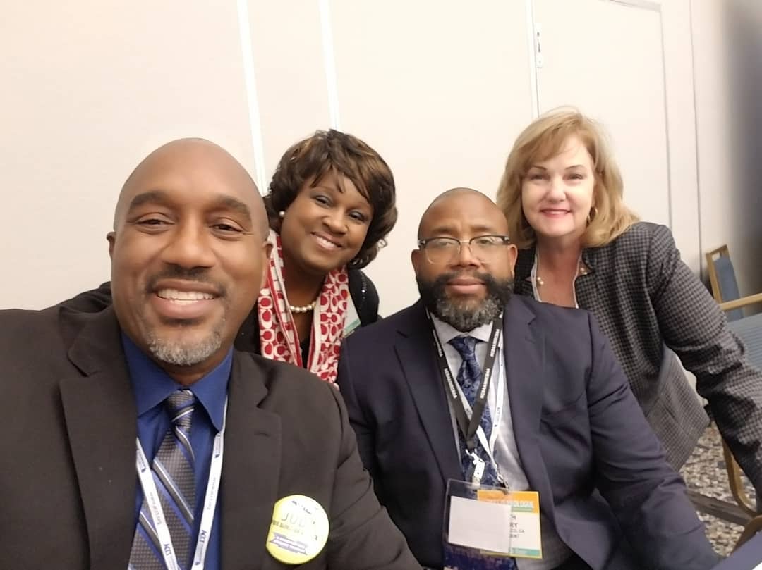 KenBrown_ECC's tweet photo. Did You Know About The @ElCaminocollege / @Compton_College Partnership?
As a Trustee, I helped to develop & approve a process for the successful transition of Compton College out of receivership!
#WorkingForStudents #Inglewood #Compton #LaderaHeights
https://t.co/UcWphKCeSo https://t.co/SzaxuTFKgq