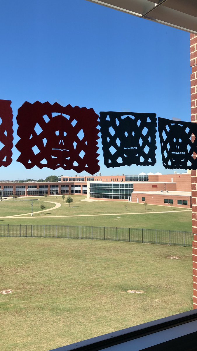 Mrs. Jessica Neal tweet media