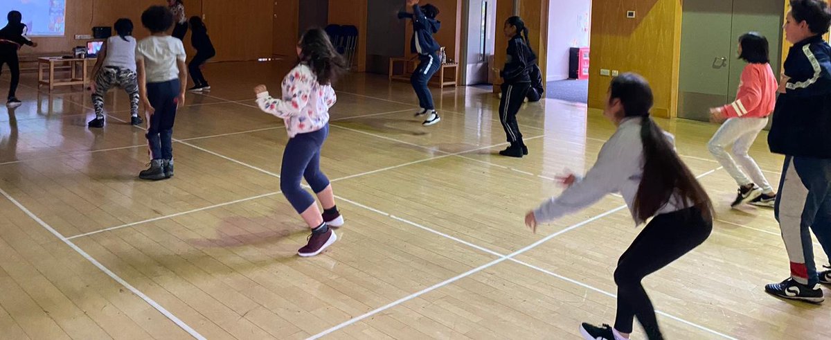 Jacksons_LaneCL's tweet photo. We made history today with the first ever digital Haringey Youth Festival! It was so great joining #HYF2020 with other young artists from all over the borough. Well done everyone, some amazing work and participation from @Collage_Arts @HaringeyShed @streetzahead and #JLCIRCUS https://t.co/8DxWNy5Ql0