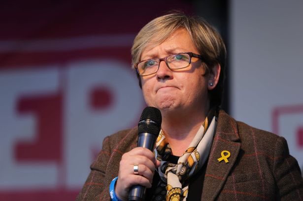joannaccherry's tweet photo. We need an ⁦@theSNP⁩ NEC that encourages rigorous discussion &amp; debate to develop policy &amp; strategy &amp; is open, accountable &amp; exercises good governance. Members please nominate me for ‘Ordinary Member -  Elected Parliamentarian’ at https://t.co/SKtsUg3lr0 https://t.co/yjYl6YBkGa