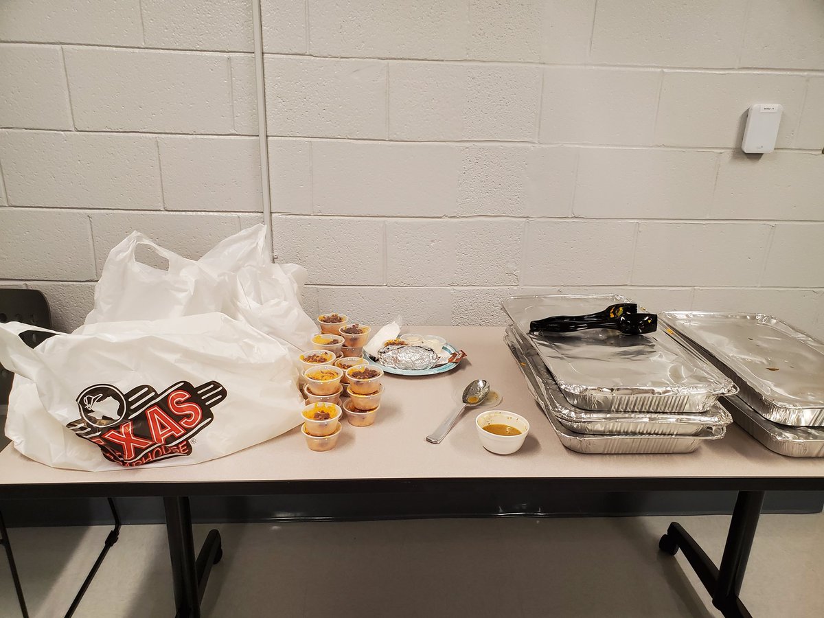 NOBLE PE (@mcsnoblepe) on Twitter photo Thank you <a href="/MCSNoblePTA/">MCS Noble PTA</a> for an amazing baked potato bar lunch! Our PTA parents coordinated with <a href="/texasroadhouse/">Texas Roadhouse</a> and provided great food for all of the staff!! We are blessed to have your support!! #TexasRoadhouse #StaffLuncheon #BestRolls #EagleNation <a href="/MCSNoble/">Noble Middle School</a> Thank you <a href="/MCSNoblePTA/">MCS Noble PTA</a> for an amazing baked potato bar lunch! Our PTA parents coordinated with <a href="/texasroadhouse/">Texas Roadhouse</a> and provided great food for all of the staff!! We are blessed to have your support!! #TexasRoadhouse #StaffLuncheon #BestRolls #EagleNation <a href="/MCSNoble/">Noble Middle School</a>