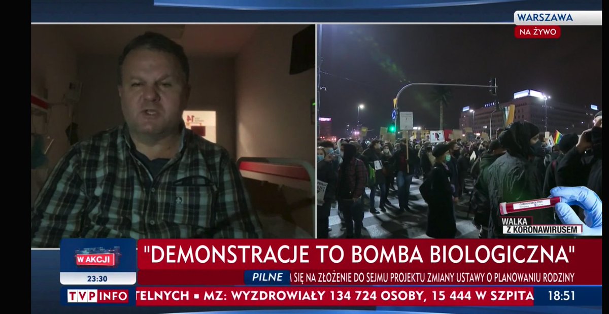 WojtekKardys's tweet photo. Włączyłem na chwilę TVP. 
Screeny, bo byście nie uwierzyli. 

(to z siewcami, to moje ulubione) https://t.co/Lxs6Mt7LTv