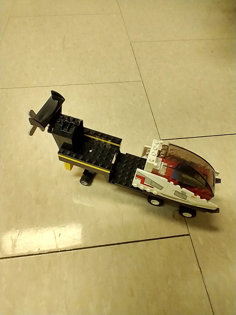 tcmstem's tweet photo. 3d design and Free build @LEGO_Education #STEM https://t.co/6QydAYxf1a