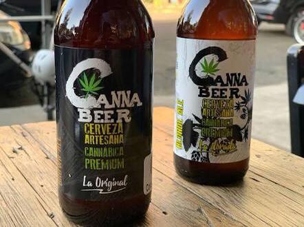 CannabeerB's tweet photo. @_PonchoDeNigris Una buena CANNABEER 😎 https://t.co/f3wPWavJot