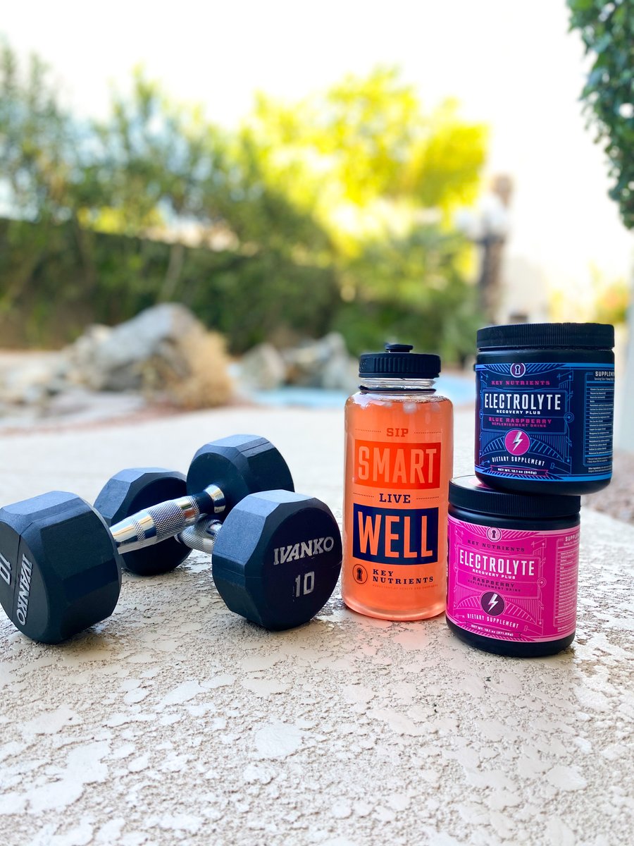 Key_Nutrients's tweet photo. Looking for a post workout recovery drink?!

Our Electrolyte Recovery Plus contains 12 added vitamins and minerals. Perfect replenishment for those tough sweaty workouts!💪🏻😅 
.
.
#electrolytes #ketoelectrolytes #electrolytepowder #electrolyte #electrolytedrink #ketomom https://t.co/RA7Z6ZhRIY