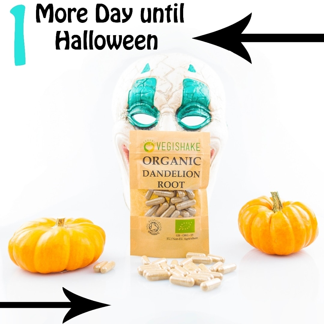 CosySloth's tweet photo. 1 more day until HALLOWEEN!
https://t.co/n6bQIh2FPJ
--------------------------------------------------------------
#fitnessmotivation #training #artist #pumpkins #ghost #costume #inktober #s #instagood  #costume #cosplay #cosplayer #halloween #photography #fashion #costumedesign https://t.co/v1rAHcUYPo