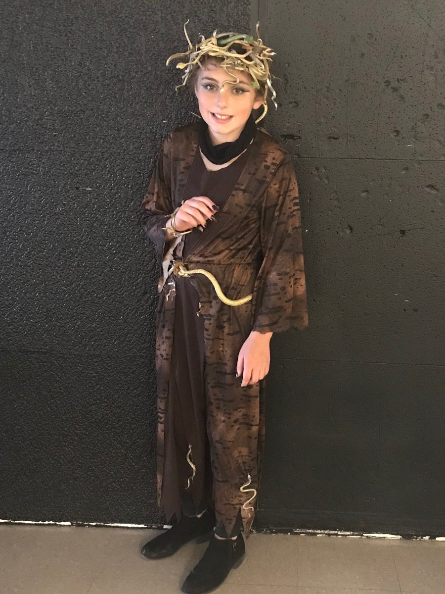 MrsMVetter's tweet photo. One of our 6th graders brought Greek mythology to life  today. What an amazing costume! No one was harmed in the capturing of this photo🙃 @WellsvilleCSD #GreekMythology #TheLightningThief #Medusa https://t.co/q5DjOvdZrj