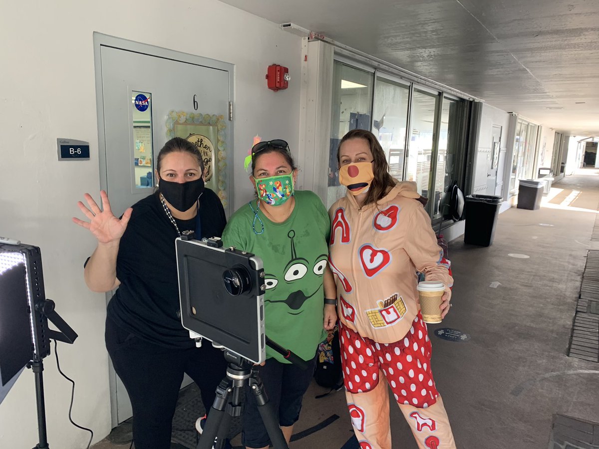 Zooming our annual Halloween parade AND showcasing remote students so they can show off their costumes too. #gplearning #gplibraries #gpetis #zoom