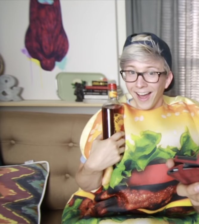 shortscarybutch's tweet photo. well hello everyone my name is tyler oakley!! #NFID21 #Halloween 
@tyleroakley @tyleroakley @SawyerHartman @SawyerHartman https://t.co/JbU7Mj1YhR