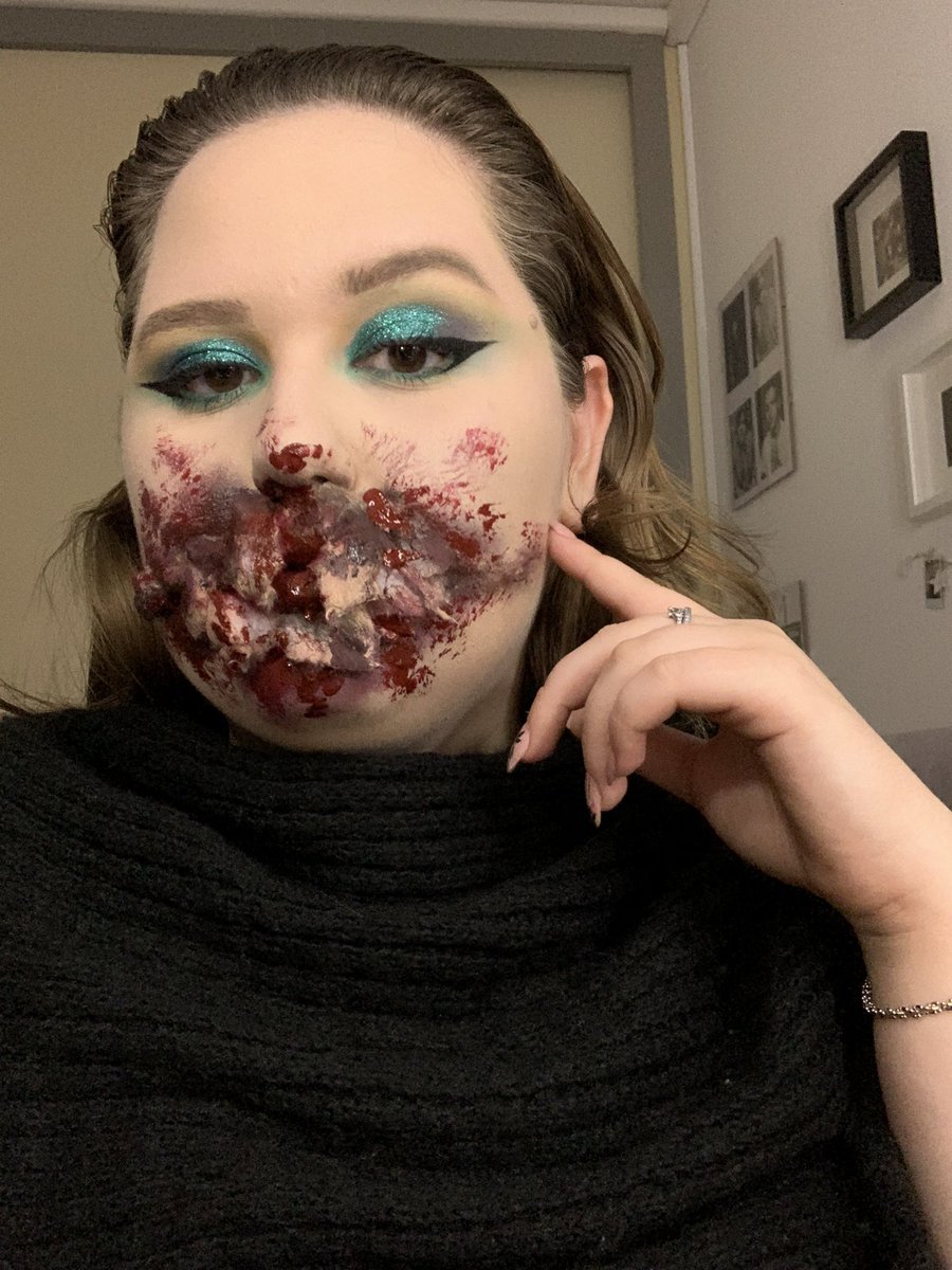 dependonpayne_'s tweet image. Scary? 💥 So so ready for #LPact3 Halloween edition!!! @LiamPayne what do you think??? #LPCostumeComp #LPMakeUpComp
