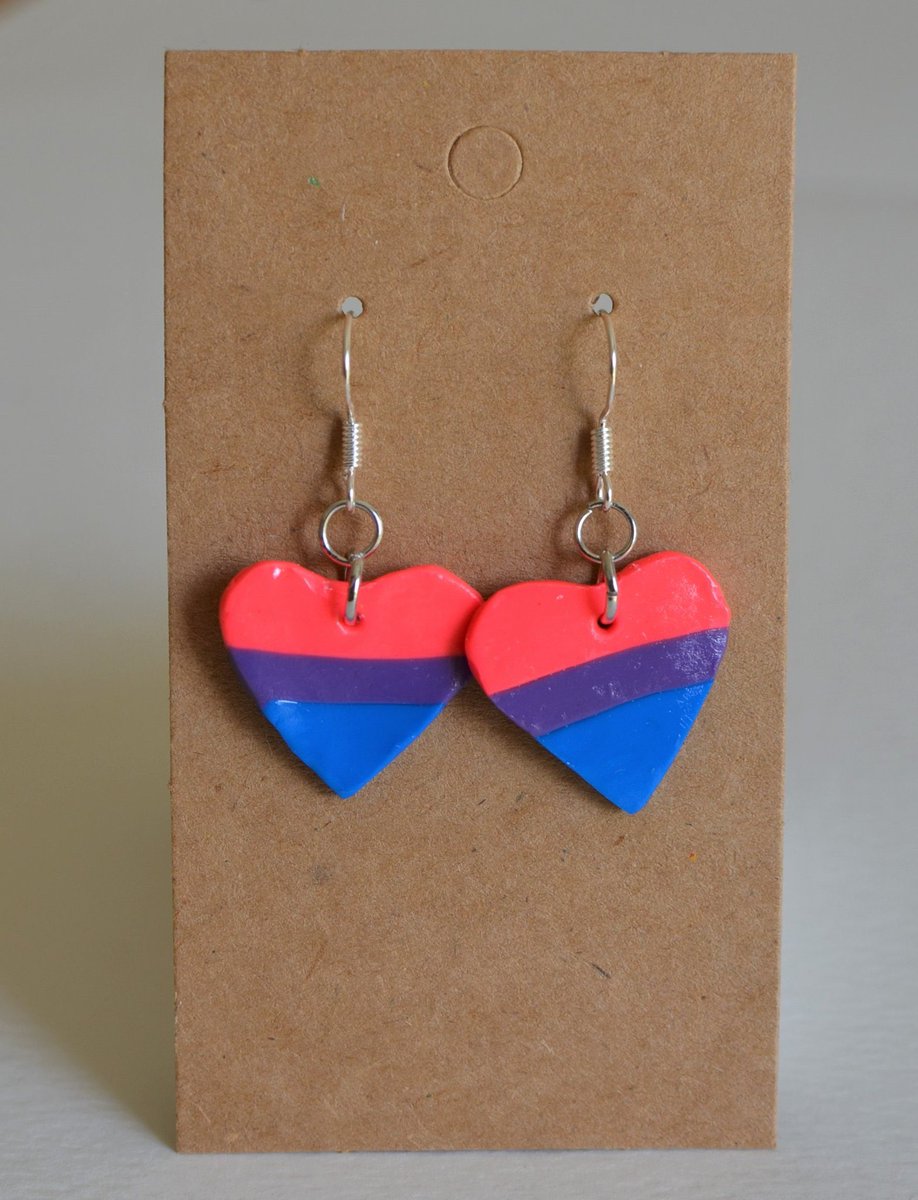 Tea & Whiskers goal is to brighten everyone’s day & with the artist’s range of cute colourful earrings you can see she brings happiness to earlobes everywhere! Visit Bríd’s Etsy shop:  https://www.etsy.com/ie/shop/TeaAndWhiskers