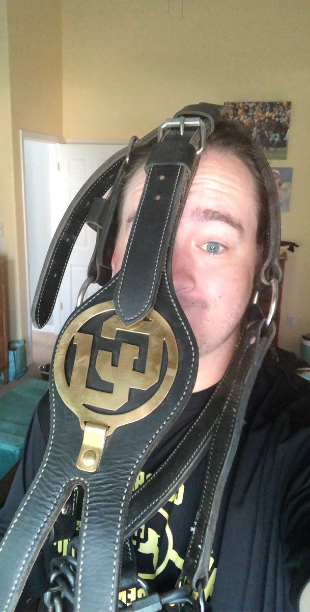 Mitchy_Bags's tweet photo. @CUBuffsRalphie I think I win #headstall #runralphierun #runmitchyrun https://t.co/Hl10Q09BKb