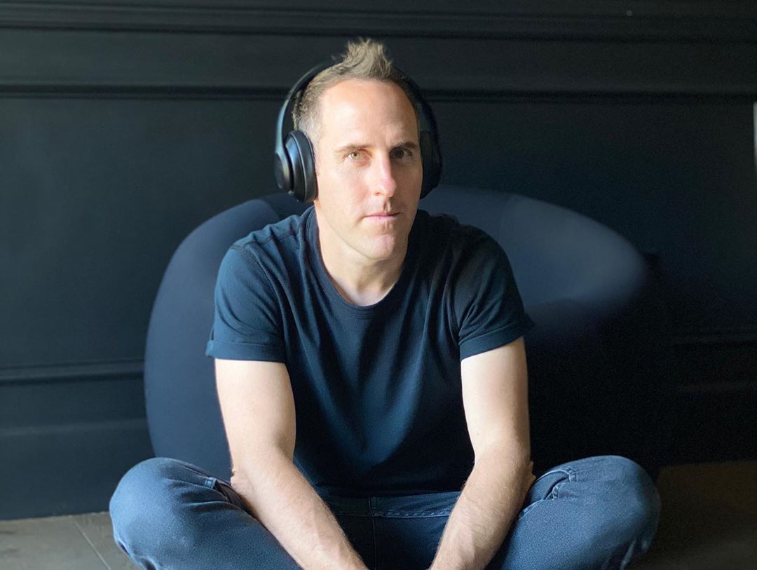 simpleplan's tweet image. Listening to the final mixes of #SPAlbum6 ! 🎧
We honestly can’t wait for you to hear these songs!
Who’s ready for some new music? 🤘🏻⚡️🤘🏻