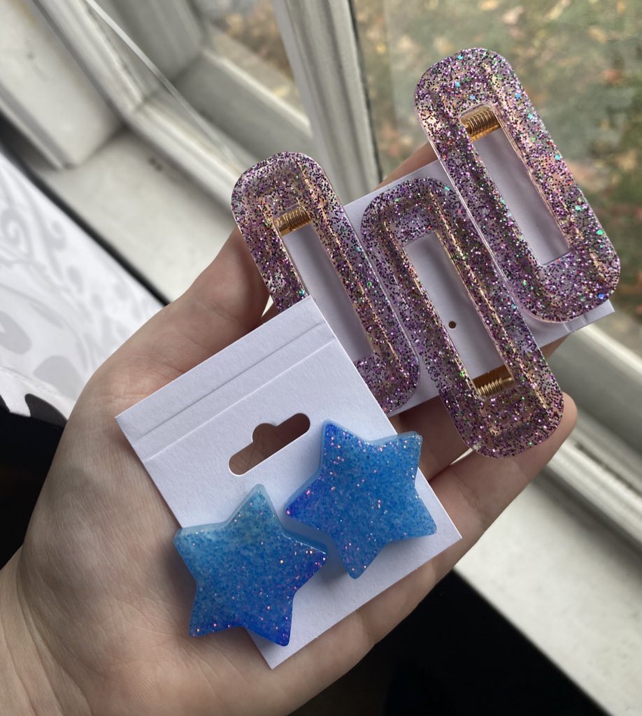 . @jademakesart  http://jademakesart.etsy.com  makes multiple resin pieces! She has coasters, notebooks, earrings, necklaces and even hair clips. Those cloud, star, and moon drop earrings in her shop are so freakin cute!