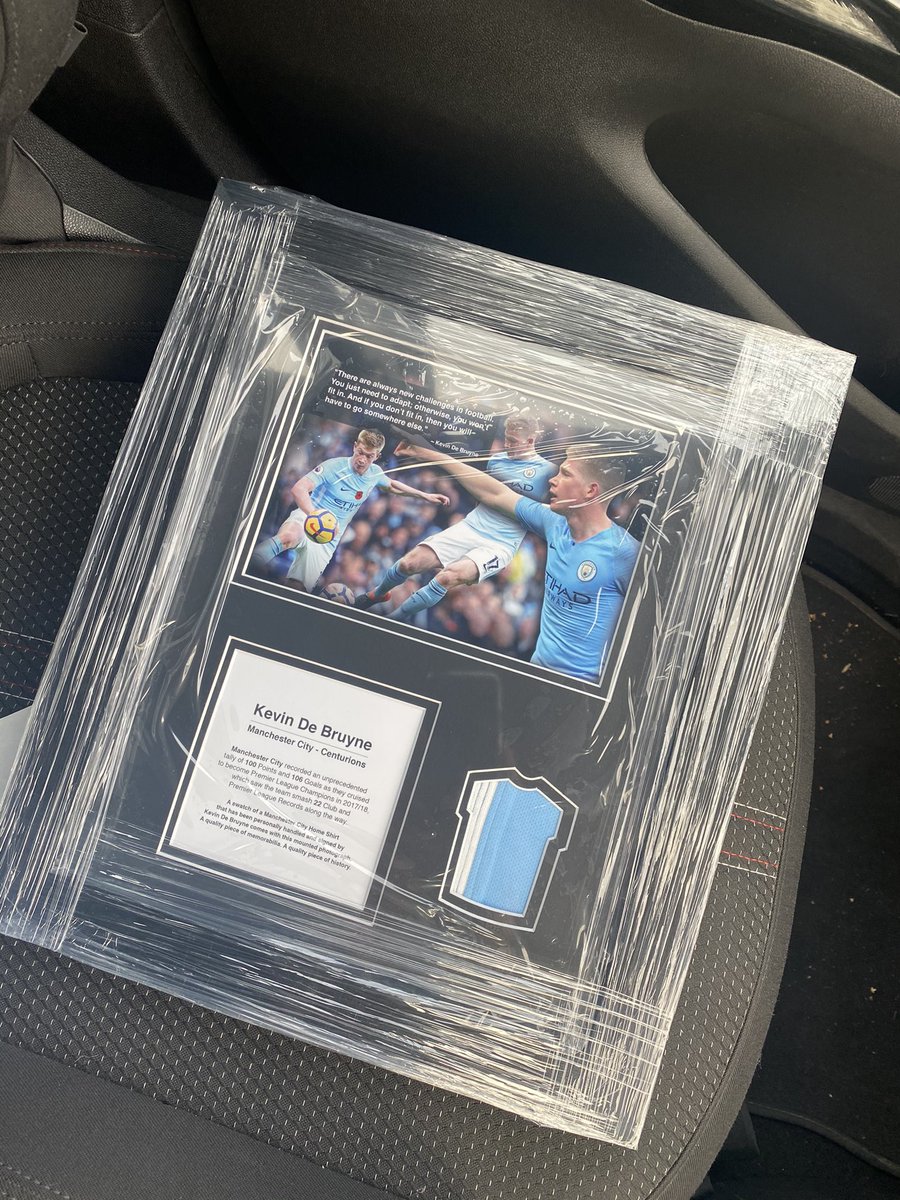 £30 bargain. #mcfc #manchestercity #football #sport thanks @DeBruyneKev <a href="/autographartno1/">Autograph Art</a>