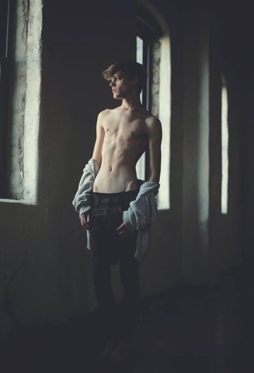 Skinny_bums's tweet photo. #thinspo #proana #promia #edtwt https://t.co/LBYPhqAcmK