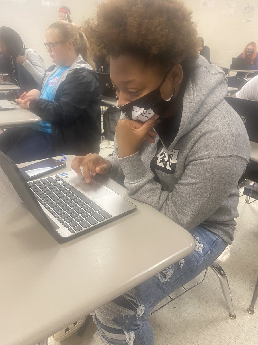 leannecaparro's tweet photo. Gimkit: An engaging tech tool at work in Ms. Chapman’s and Ms. Johnson’s first period class! The Humans and Zombies compete to see who knows the content! #onehartbeat https://t.co/XnmRiOXagk