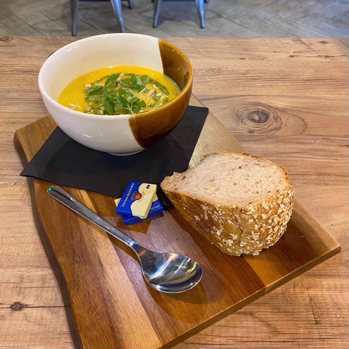 mullansuk's tweet photo. Our soup offering has proved so popular, we’ve chosen to offer new options every day! 
Here’s one of our favorites - Roast Parsnip with Rocket Pesto - Enjoy x https://t.co/X9XFXcghKg