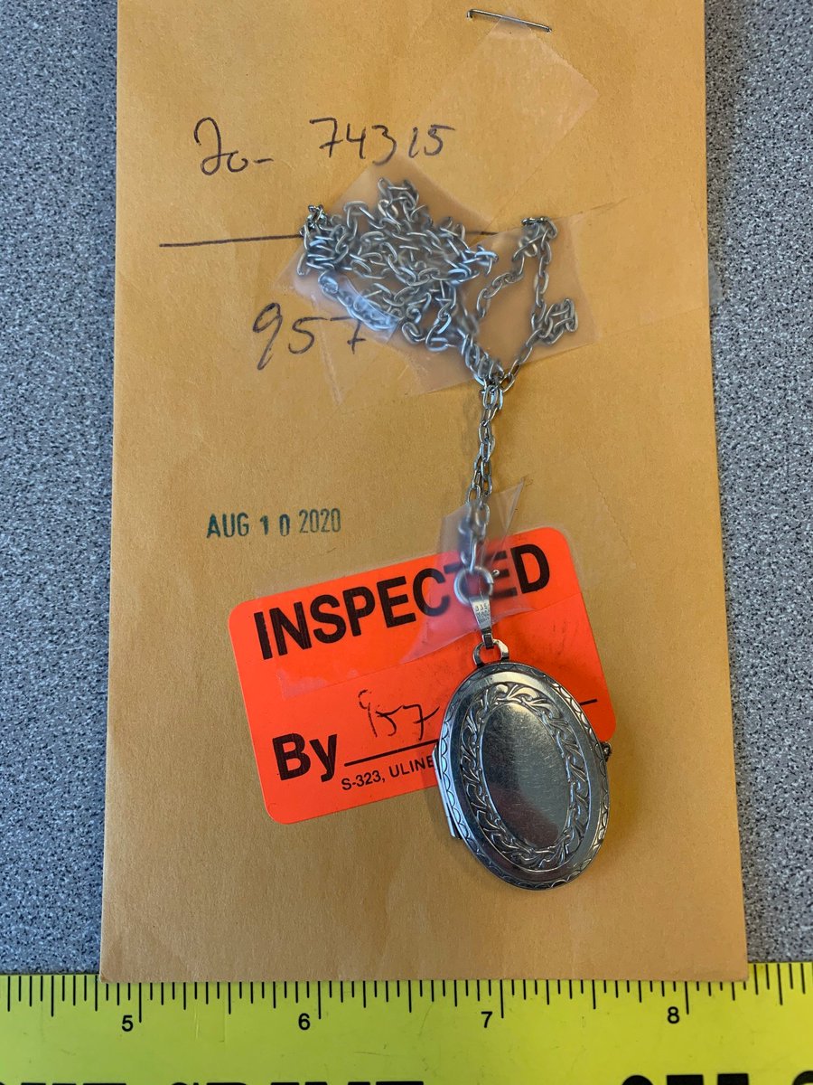 We're hoping the power of social media can help reunite this locket with its rightful owner.

It was found in the 500blk of Spadina Cr in July. We will require an accurate description of the photo inside in order for a person to claim it.

Contact L&amp;F at 306-975-8213. #yxe