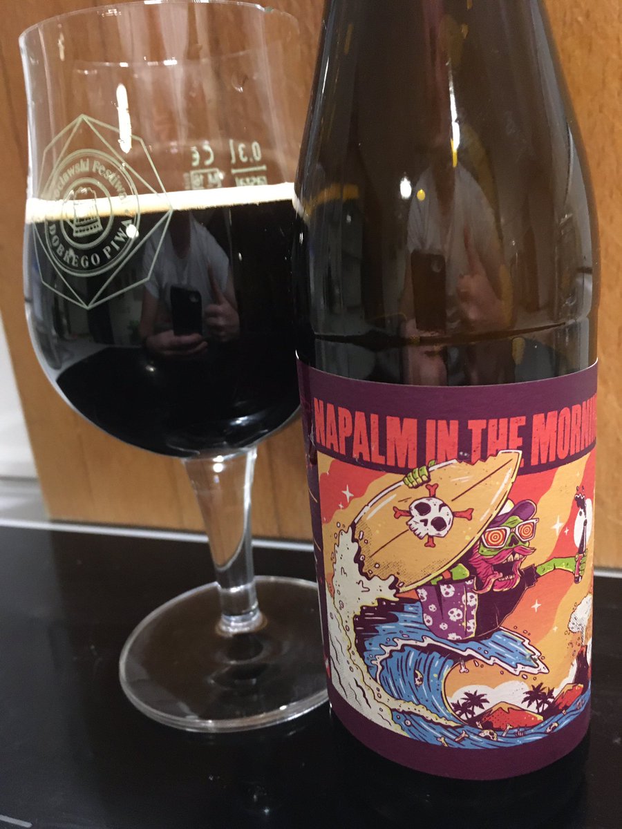 Polish_Beer's tweet photo. Napalm in the morning - 11% bourbon barrel aged RIS from #moczybroda
This is the most expensive beer I’ve bought in 🇵🇱. It’s really good, but not the best I’ve had.
Sweet, earthy, notes of bourbon at the end. Cheers. https://t.co/bYSZQOtxFg