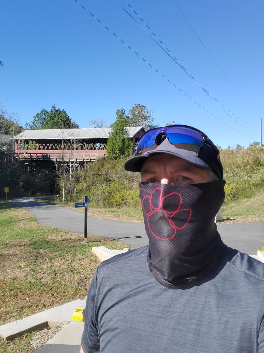 rogerses2's tweet image. Just because there aren&apos;t workouts today, doesn&apos;t mean we&apos;re not working out! #sabrenation #thresholdrun