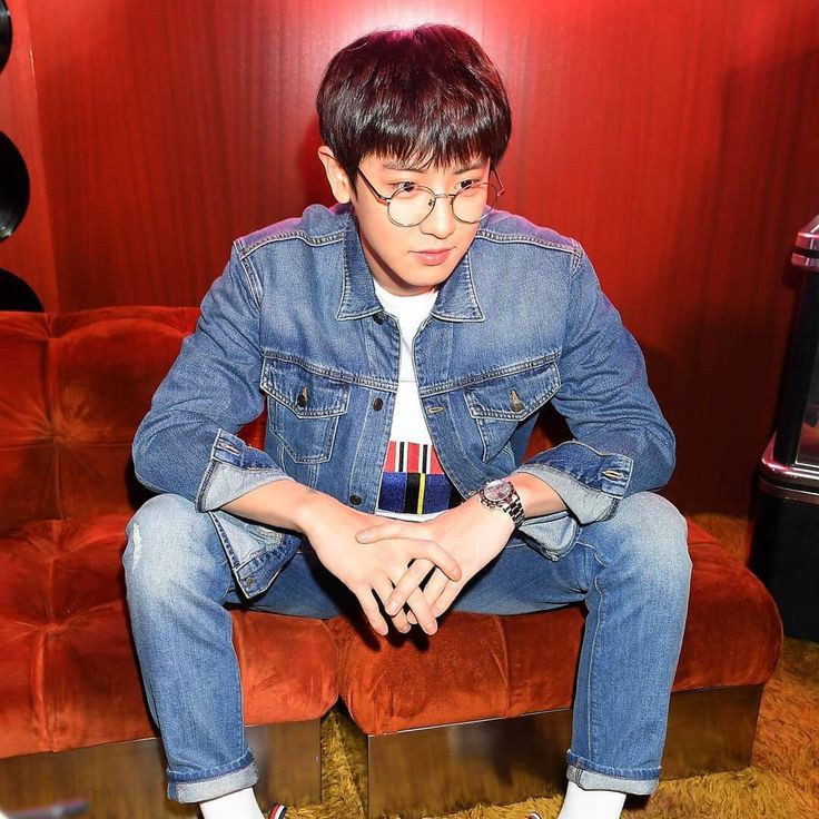 drzugs's tweet photo. #CHANYEOL x TOMMY HILFIGER https://t.co/lolQF93ySm